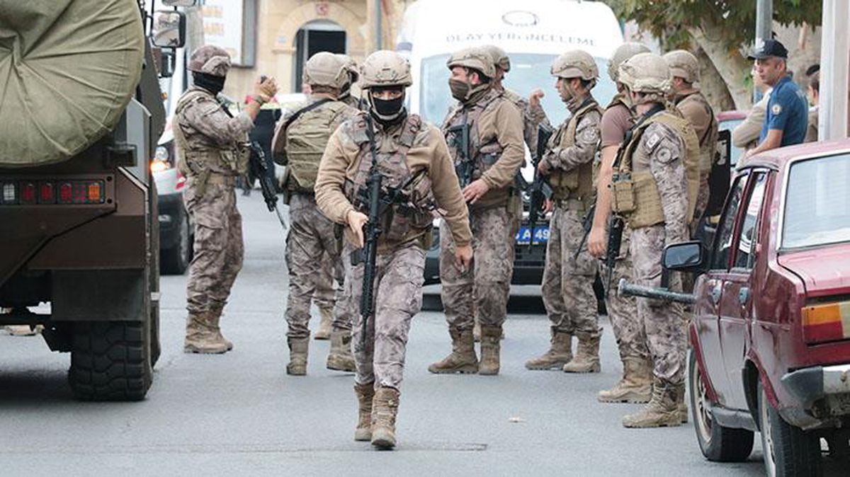 Özel harekat devreye girdi! Ateş açıp 3 polisimizi yaralayan şüpheli, ölü ele geçirildi