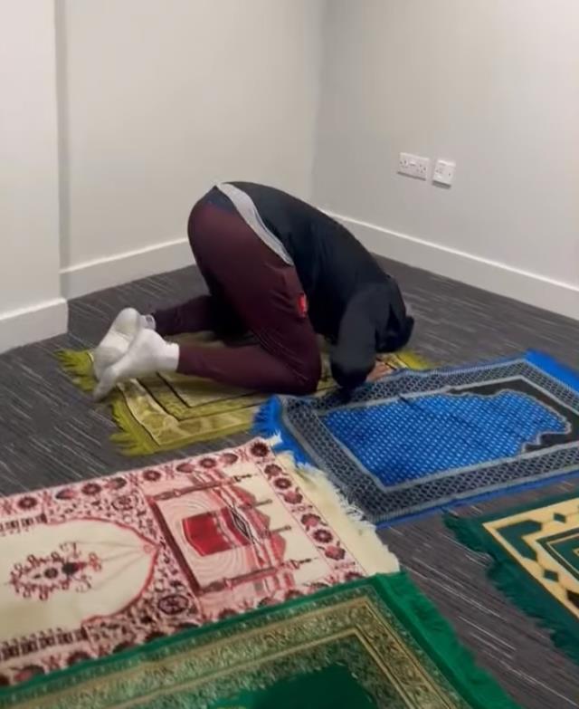 İlk kez görüntülendi! İşte dünya devi Liverpool'un stadına yaptırdığı mescit