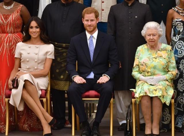 Kraliyet gelini Meghan Markle'nin 16 yıl oynadığı dizideki cinsel ilişki sahnesi gündem oldu