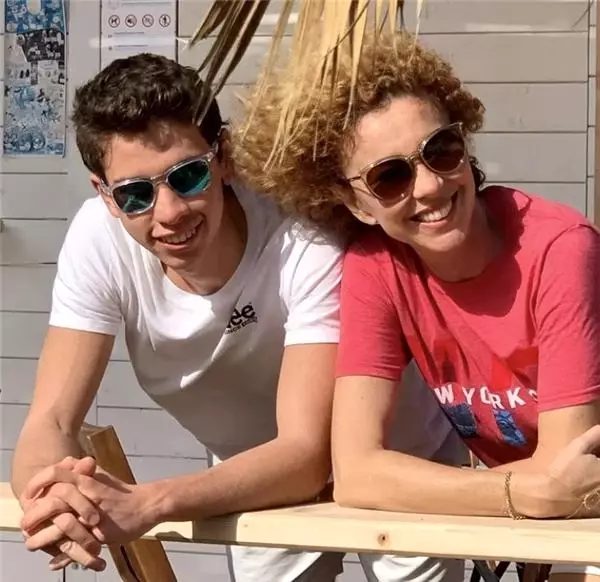 Oğlu Ortaya Çıktı! Görenler Şaştı Kaldı Oğlu Ortaya Çıktı! Görenler Şaştı Kaldı