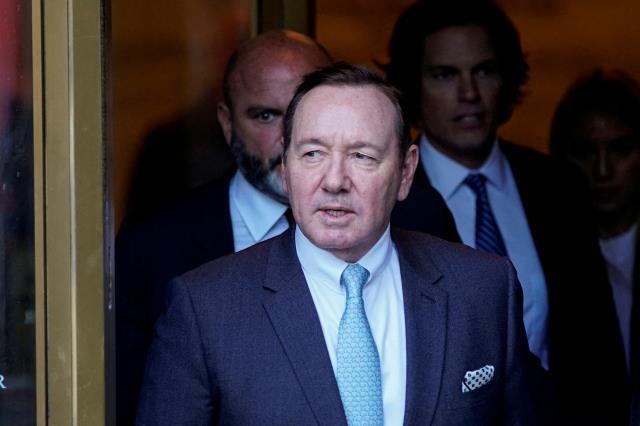 Son dakika haber... Aktör Kevin Spacey, hakkındaki cinsel saldırı davasında suçsuz bulundu