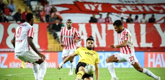 Antalyaspor, İstanbulspor'u 90+7'de bulduğu golle geçti