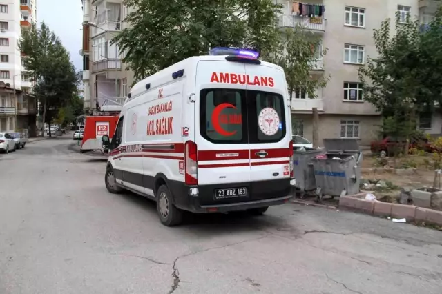 Fıkra gibi olay: Kayıp ihbarı yapılan çocuk, evinde kulaklıkla uyurken bulundu