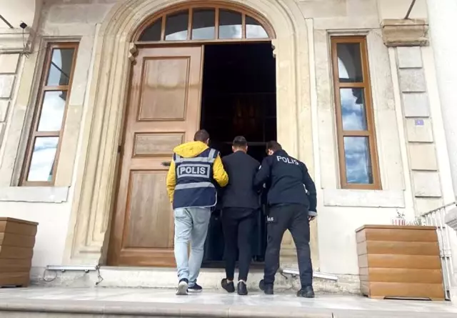 Pes dedirten dolandırıcılık! Aynı evi 14 farklı kişiye kiralamış Pes dedirten dolandırıcılık! Aynı evi 14 farklı kişiye kiralamış