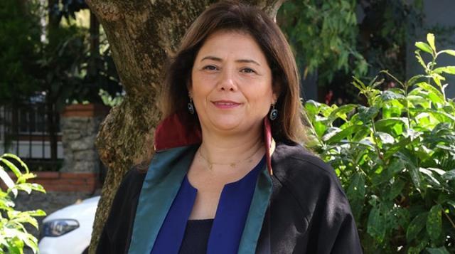 İstanbul Barosu'nun yeni başkanı Filiz Saraç oldu