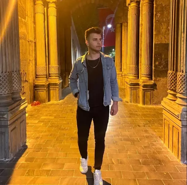 Bursa 3. sayfa haberi | Osmangazi Köprüsü'nden atlayan şahsın kimliği belli oldu Bursa 3. sayfa haberi | Osmangazi Köprüsü'nden atlayan şahsın kimliği belli oldu