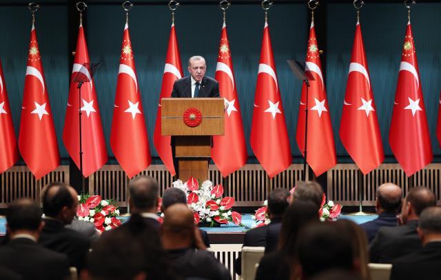 Son Dakika: Cumhurbaşkanı Erdoğan'dan TSK'nın kimyasal silah kullandığı iddiasında bulunan TTB Başkanı'yla ilgili talimat: Yargı harekete geçmiştir