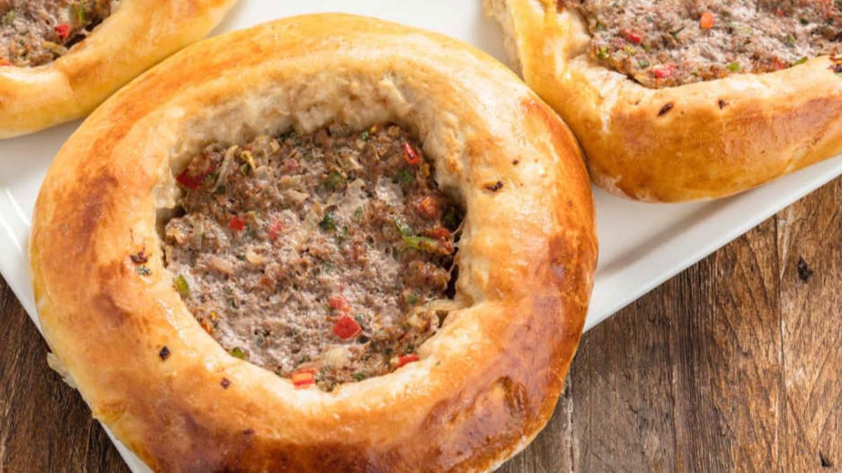 Cantık Pide nedir, nasıl yapılır? MasterChef Cantık Pide tarifi ve yapılışı! Bursa Cantık Pide malzemeleri!