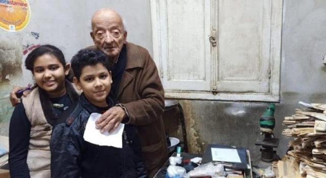 Dünyanın en zengin doktoruydu! Bir İğne ucuna tüm servetini reddedip, bambaşka biri oldu