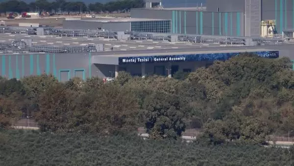 TOGG'un fabrikasının açılışına sayılı günler kala havadan dron'la görüntülendi