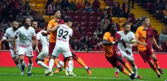 7 gol yedikleri maç sonrası sürpriz hamle! Kastamonuspor'un başına Galatasaray'ın efsane ismi geçti