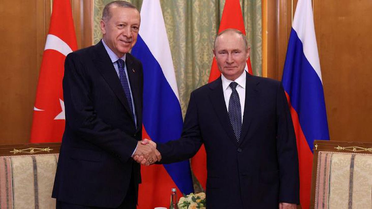 Putin, Cumhurbaşkanı Erdoğan'dan övgüyle bahsetti: Onun en önemli özelliği tutarlı ve güvenilir bir ortak olması