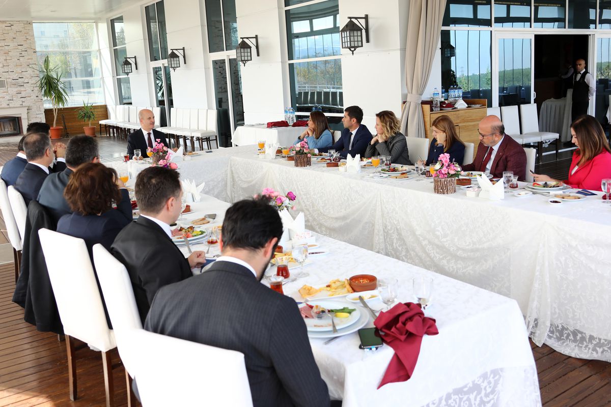 YÖK Başkanı Özvar'dan soruların sızdırıldığı iddiasıyla iptal edilen KPSS hakkında dikkat çeken sözler: Sıkıntılar var