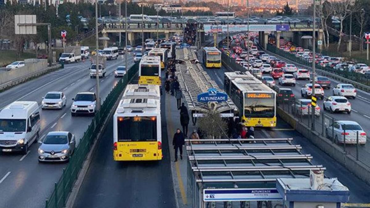 29 Ekim Cumhuriyet Bayramı konserleri ve etkinlikleri İstanbul'da nerede, saat kaçta yapılacak ? 28-29 Ekim'de otobüsler, Marmaray, metro ücretsiz mi?
