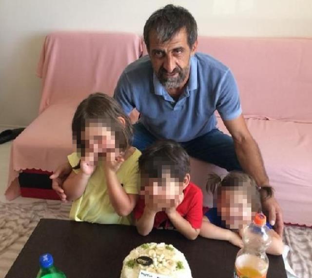 Başı damperin arka kapağına sıkışan kamyon şoförü öldü Başı damperin arka kapağına sıkışan kamyon şoförü öldü