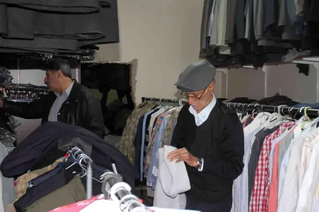 Bu mağazada kıyafetler çok uyguna satılıyor! Ancak hikayesini öğrenenler ürpererek satın alıyor