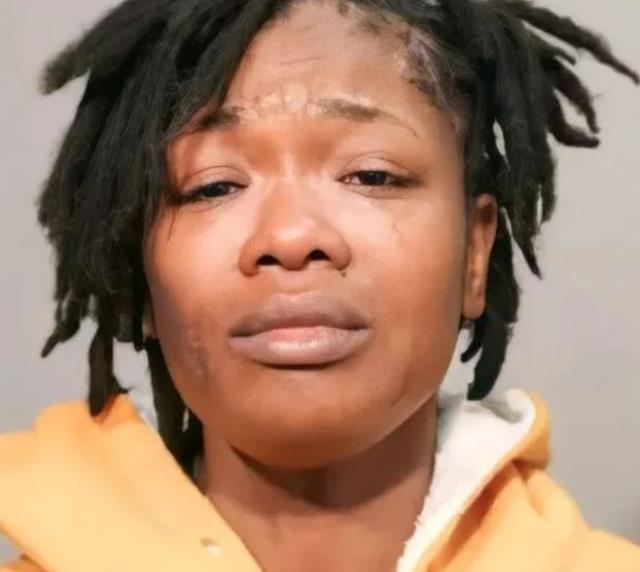 Evden tahliye edilmek istemeyen kiracı, ev sahibini parçalayıp buzluğa koydu