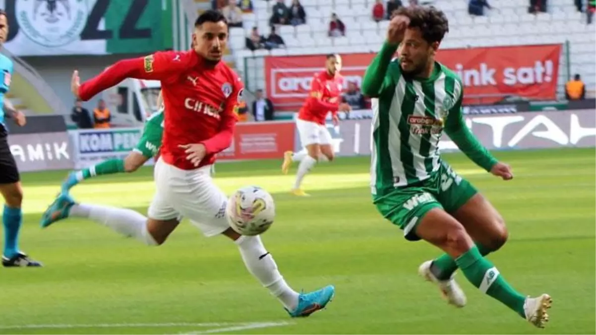 Galibiyet hasretleri devam ediyor! Konyaspor ile Kasımpaşa puanları paylaştı