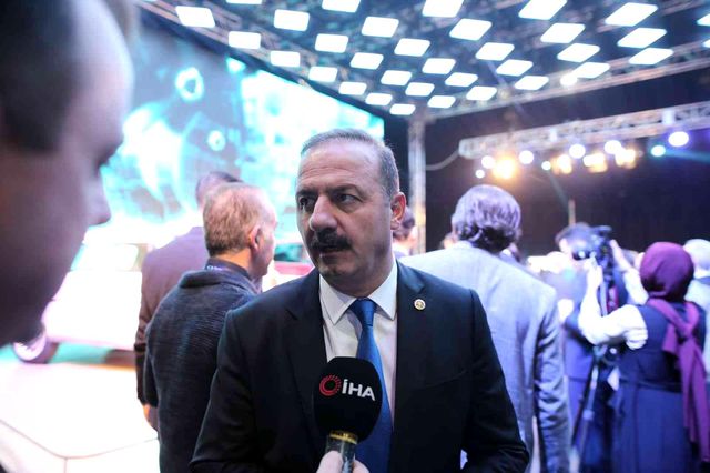 TOGG fabrikasının açılışına katılan İYİ Partili Ağıralioğlu: Doğru yapılan her şeyin arkasında dururuz