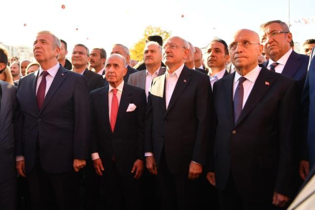 Mansur Yavaş, 'Huzurunuzda söylüyorum' diyerek Kılıçdaroğlu'na çağrıda bulundu: Bir talimat verin