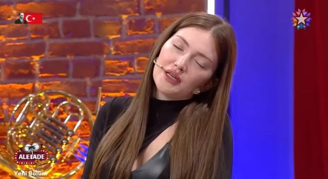 Yayına alkolllü katıldığı iddia edilen Danla Bilic programın ortasında gönderildi