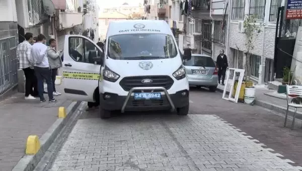 FATİH'TE PARÇALARA AYRILMIŞ CESET BULUNDU FATİH'TE PARÇALARA AYRILMIŞ CESET BULUNDU