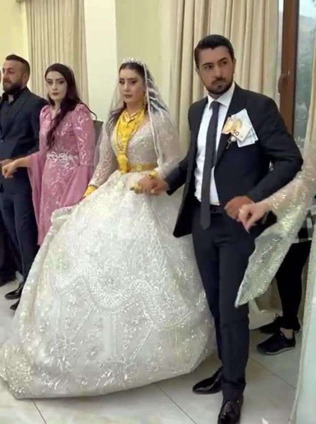 Aşiret düğününde gelinle damada 1,5 milyon liralık takı ve para