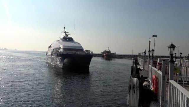 İstanbul'a 7 yeni deniz hattı - 350 kişilik deniz otobüsünden sadece 2 yolcu çıktı