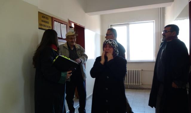 Şiddet uygulayan kocasını öldüren Fatma, beraat etti Şiddet uygulayan kocasını öldüren Fatma, beraat etti