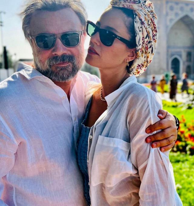 Yasak Elma'da Ben Bu Cihana Sığmazam göndermesi! Oktay Kaynarca'dan cevap gecikmedi: Biz eğlendik Yasak Elma'da Ben Bu Cihana Sığmazam göndermesi! Oktay Kaynarca'dan cevap gecikmedi: Biz eğlendik