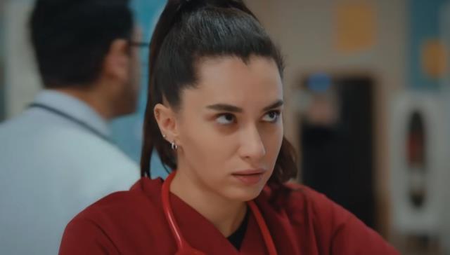 Hayat Bugün canlı izle! 2 Kasım Show TV Hayat Bugün 3. bölüm canlı izle! Hayat Bugün son bölümde neler oldu? Show TV canlı izle! Hayat Bugün canlı izle! 2 Kasım Show TV Hayat Bugün 3. bölüm canlı izle! Hayat Bugün son bölümde neler oldu? Show TV canlı izle!