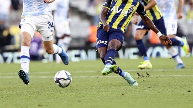 Dinamo Kiev - Fenerbahçe maçı CANLI izle! EXXEN canlı maç izle! Fenerbahçe maçı canlı izle! Kiev - FB maçı canlı!