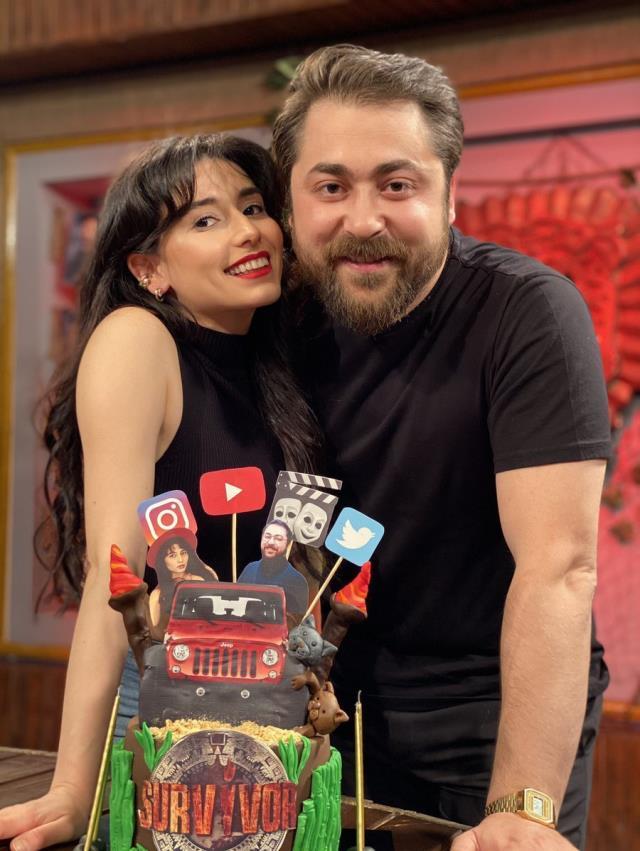 Eşinin paylaşımından dolayı TV8'deki işinden olan Semih Öztürk, boşanıyor Eşinin paylaşımından dolayı TV8'deki işinden olan Semih Öztürk, boşanıyor