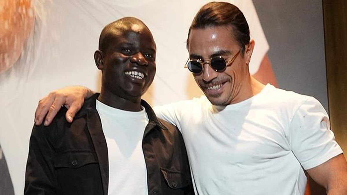 Fransız yıldız Kante'den Nusret'in 'Fenerbahçe'ye gel' çağrısına yanıt: Hayır ben Beşiktaş'ı tutuyorum