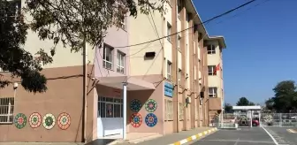 İzmir'de bugün okullar tatil mi? 4 Kasım İzmir'de okullar tatil olacak mı? İzmir Buca bugün okullar tatil mi edildi?