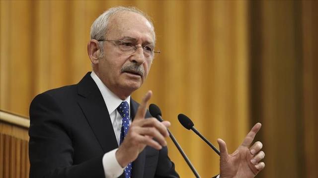 Kemal Kılıçdaroğlu İngilizce biliyor mu? Kemal Kılıçdaroğlu kaç yabancı dil biliyor, hangi dilleri biliyor?