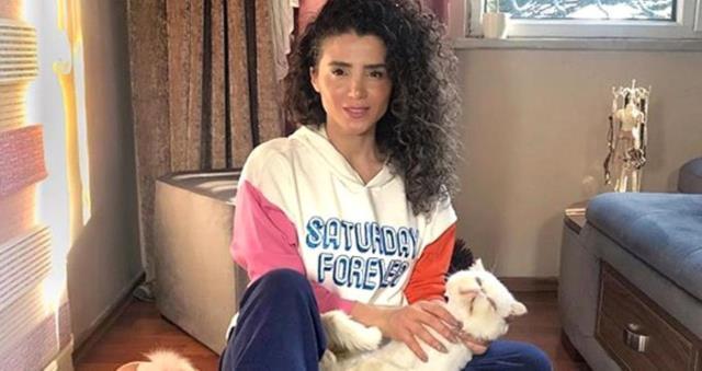 Nilay Toprak kimdir? Kaç yaşında, nereli, mesleği ne? Sosyal medya fenomeni Nilay Toprak'ın hayatı ve biyografisi!