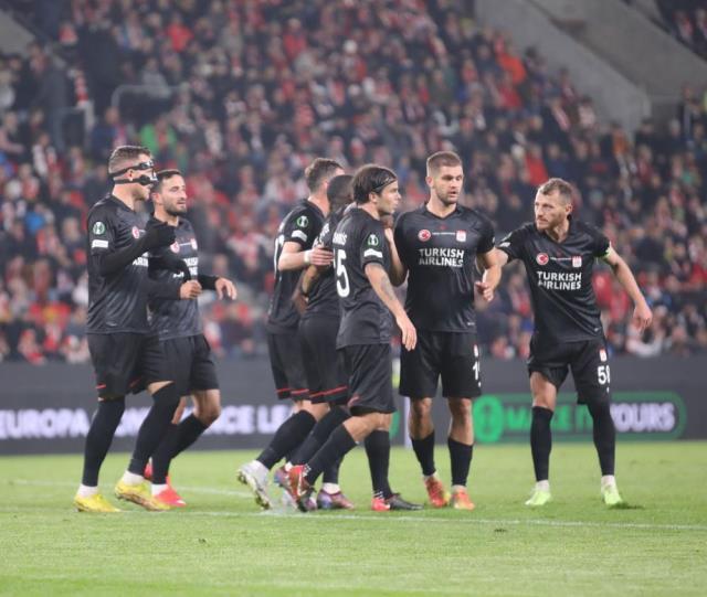 Sivasspor UEFA geliri 2022! Sivasspor Avrupa geliri ne kadar? Sivasspor UEFA Konferans Ligi'nden ne kazanıyor?