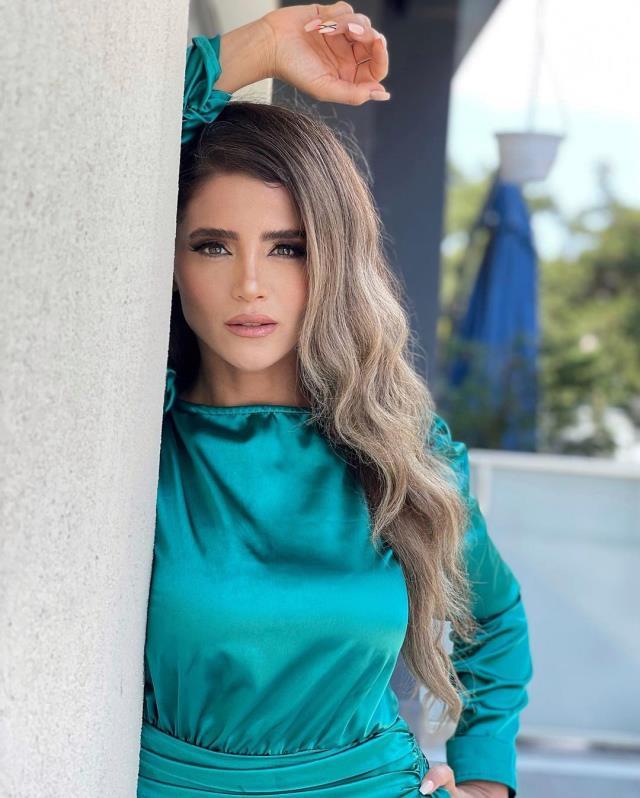 Fenomen Nilay Toprak, trafikte 4 erkeğin saldırısına uğradı