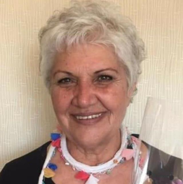 Geçtiğimiz sene eşini kaybeden oyuncu Tomris Çetinel'in kızı hayatını kaybetti