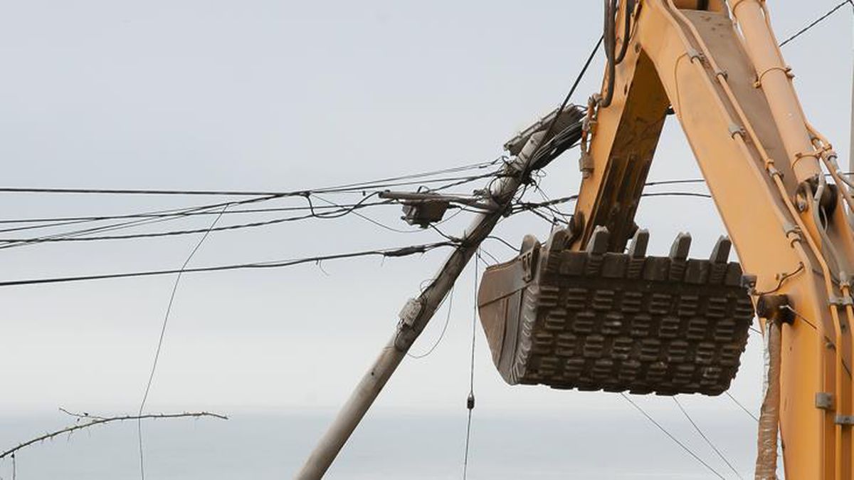 Suç makinesi gibiydi, sonu feci oldu! Elektrik direğinde akıma kapılarak öldü
