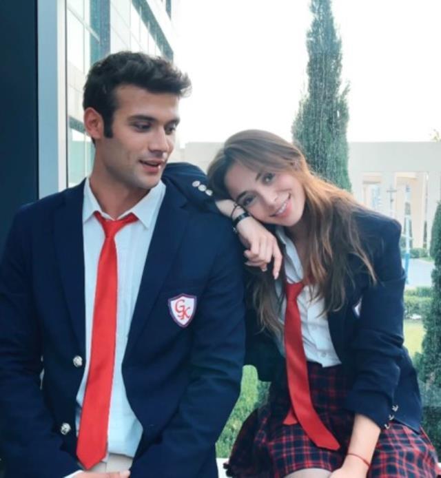 Reytinglerde istenilen başarıyı yakalayamayan Duy Beni dizisi final yapıyor Reytinglerde istenilen başarıyı yakalayamayan Duy Beni dizisi final yapıyor