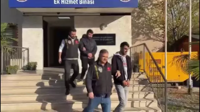 Trafikte fenomen Nilay Toprak'a saldıran iki kişi gözaltına alındı