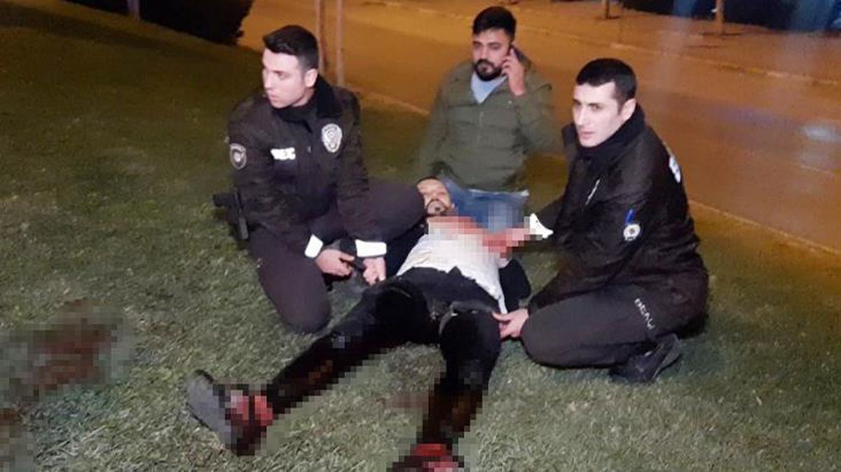 Çalışanlar, yan masadaki kadına ikram göndermek isteyen müşterilere ateş açtı: 2 yaralı