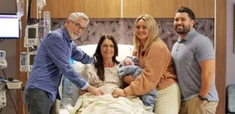 İnanması güç ama gerçek! 56 yaşındaki babaanne torununu doğurdu