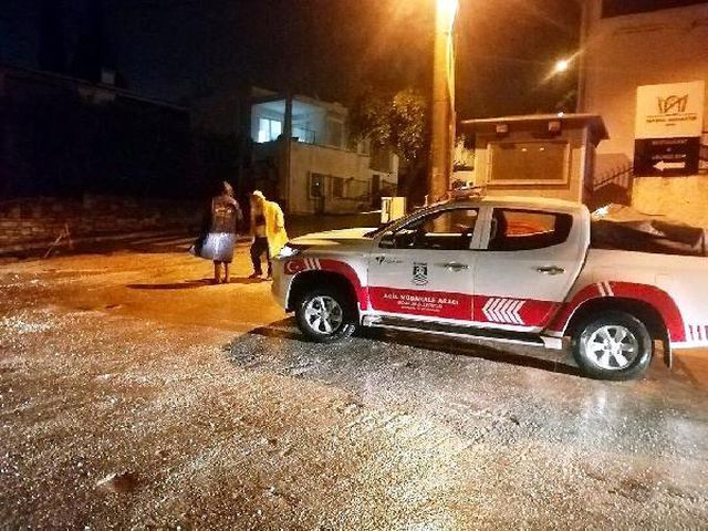 Bodrum'daki yağmurda, 5 saatte metrekareye 41 kilogram yağış düştü