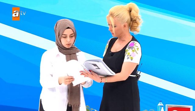 Genç kadının aldattığı eşine attığı müstehcen mesajları okuyan Müge Anlı, sinirden deliye döndü: Senin kafan kırık mı?
