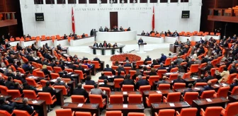 AK Parti'nin başörtüsüyle ilgili anayasa değişikliği teklifi önümüzdeki haftalarda Meclis'e gelecek