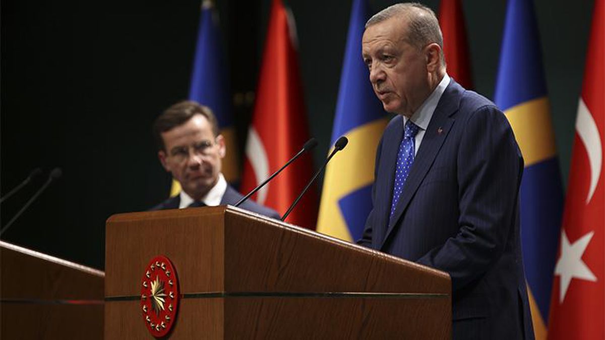 Bir saniye bile gözleri ayırmadı! İşte İsveç başbakanının Erdoğan'ı pür dikkat dinlediği anlar