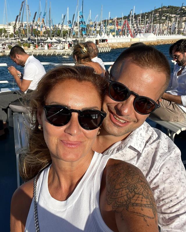 Seray Sever, Pınar Altuğ'un kendisine neden küstüğünü anlattı: Yaşla ilgili şuursuzluğumu duyunca bozuldu Seray Sever, Pınar Altuğ'un kendisine neden küstüğünü anlattı: Yaşla ilgili şuursuzluğumu duyunca bozuldu